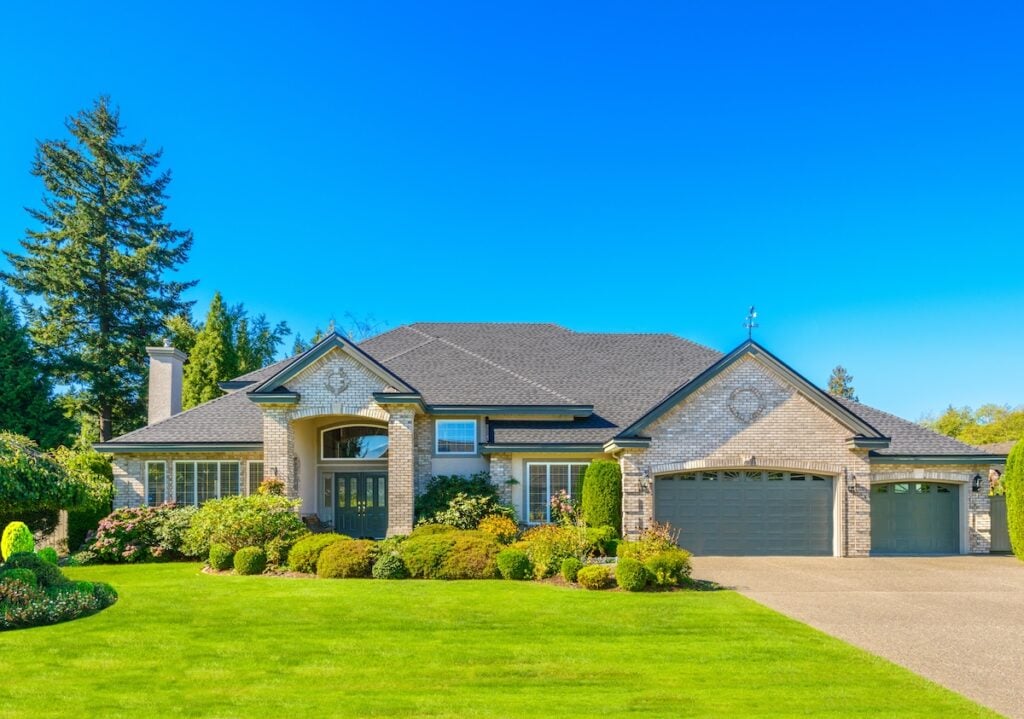 Luxury house 