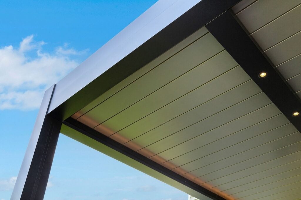 retractable louvered pergola