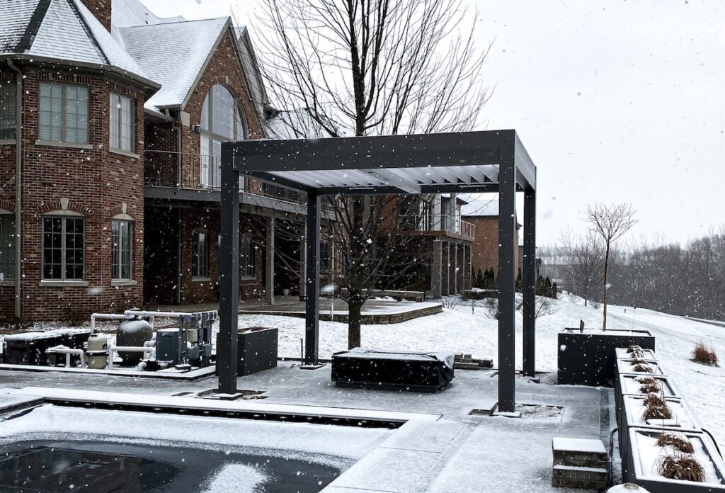 pergola in snowy weather